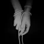 Hand's tight with a rope